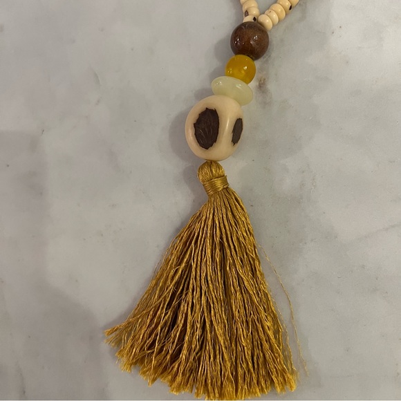 22 inch Pendant with gold fringe tassel.* like new* - Picture 3 of 8